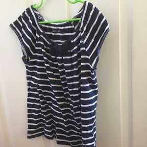 Girls Cherokee tee large 10/12
